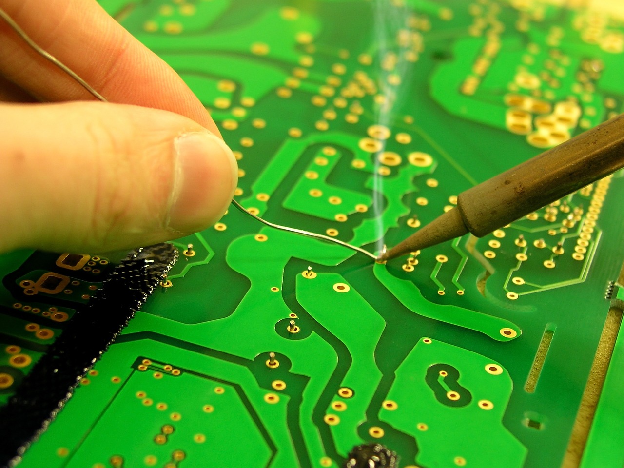 PCB manufacturer Ohio, USA and Assembly services